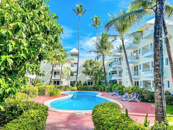 studios pool and beach