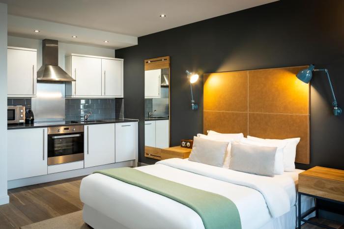 Aparthotel Adagio London Brentford,Greater London>>Brentford,4 star