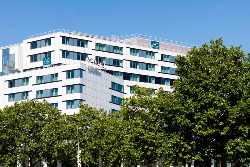 Ac Porte Maillot Hotel,Chevilly-Larue>>Batignolles,4 star