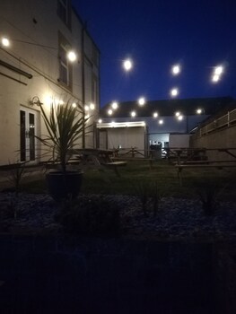 The Captain Cook Inn,Hinderwell>>Billingham,3 star
