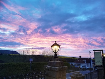 The Captain Cook Inn,Hinderwell>>Billingham,3 star