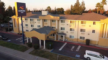 Aurora Inn,,3 star