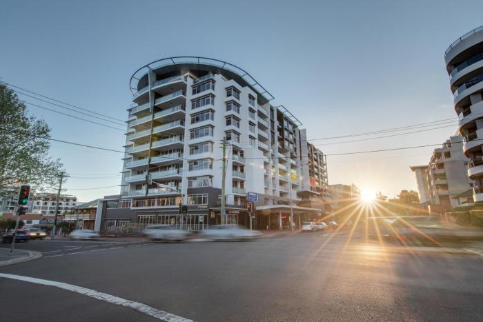 adina apartment hotel wollongong