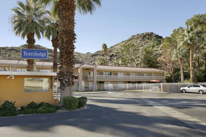 Sol Springs Inn,Palm Springs>>Cathedral City,2 star