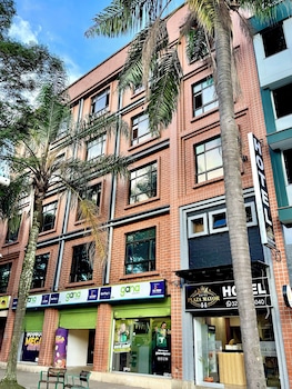 hotel plaza mayor 44