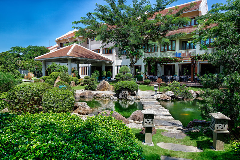 almanity hoi an resort and spa