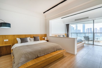 chongqing chuluo river view hotel