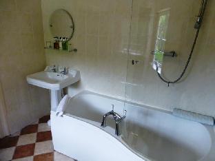 Simonsbath House,Exmoor National Park>>Bristol,3 star