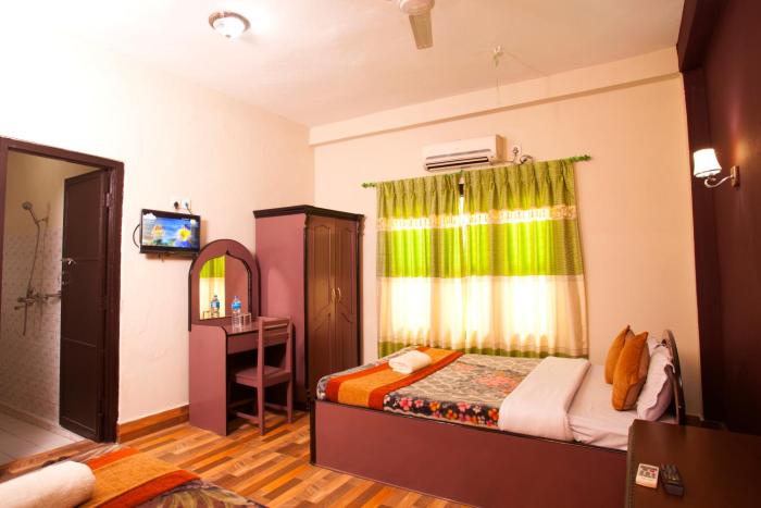 sauraha resort