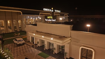 the hoften lotus court greater noida