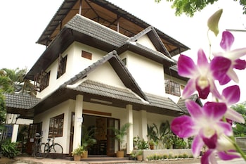 Trekker Camp Chiang Mai - Hostel,Chiang Mai>>Chang Khlan,2 star
