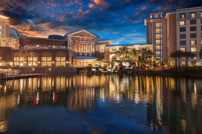 universals loews sapphire falls resort