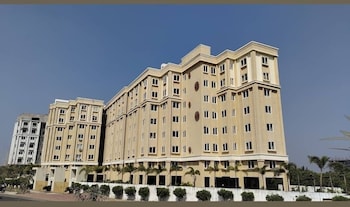 the hotel dream land