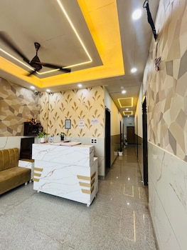 roomshala hotel home stay