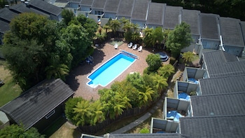 alpin motel and conference centre