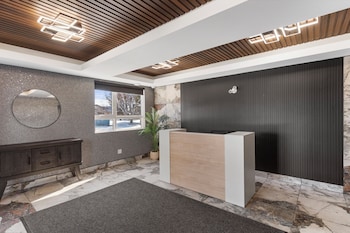 lux suites extended stay