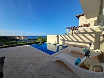 Pristine Bay Resort,Pristine Bay>>Palmetto Bay,4 star