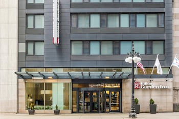 Hilton Garden Inn Chicago Downtown Riverwalk,Cook County>>Chicago,3 star