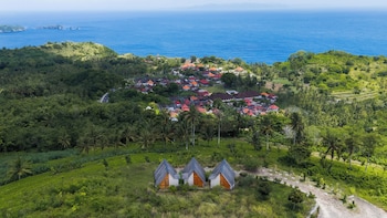 janggur baud hill nusa penida