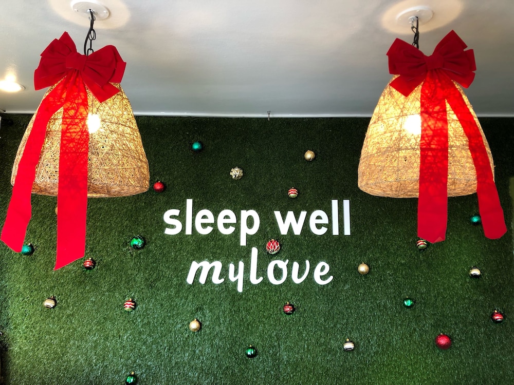 Mylo Hotel,Daly City>>Brisbane,3 star