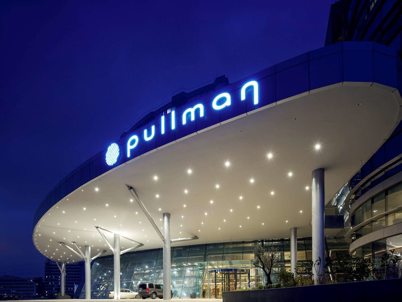 pullman istanbul airport and convention center hotel