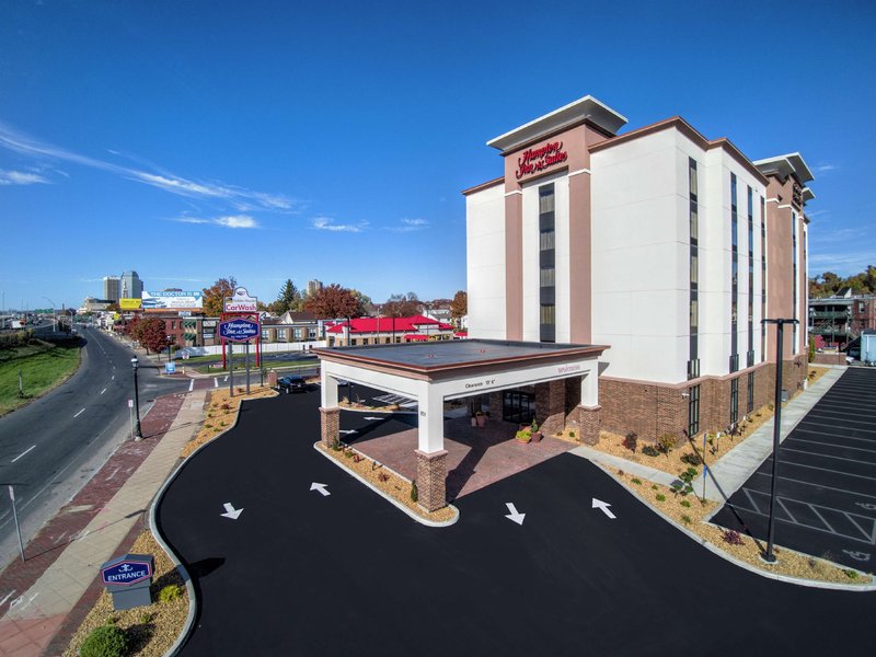 hampton inn and suites springfield downtown