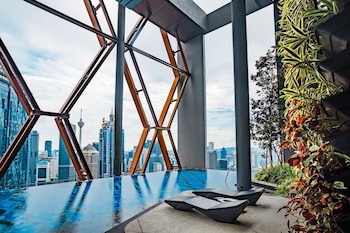 scarletz suites klcc near twin towers