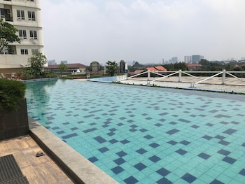 chic and sleek studio at apartment cinere bellevue