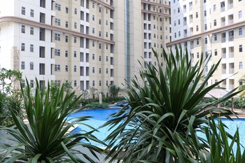 cozy stay 1br at vittoria residence