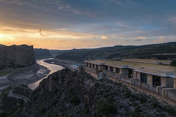 Lostvilla Hohhot Yellow River Canyon,,4 star