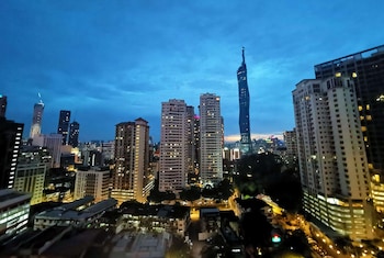 Ramada Suites By Wyndham Kuala Lumpur City Centre,Bukit Ceylon>>Bukit Bintang,4 star