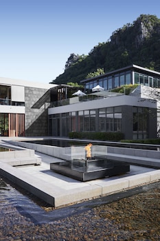 the peri hotel khao yai