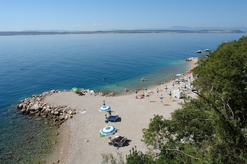 Apartments Badnje,,3 star