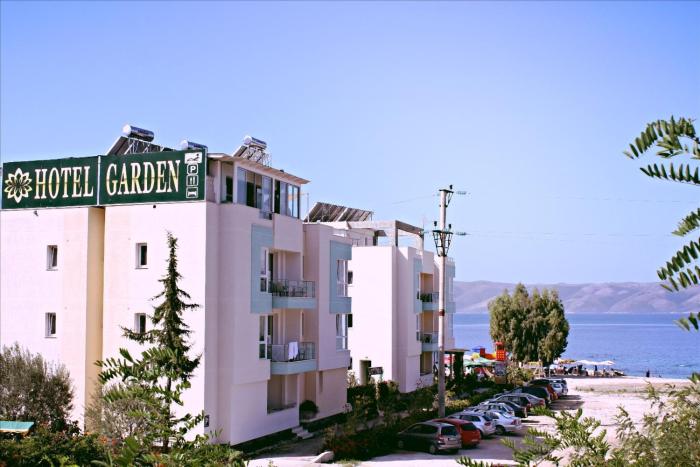 hotel garden