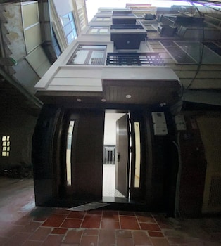 gaia house le duan