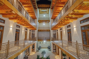 shakhina hotel