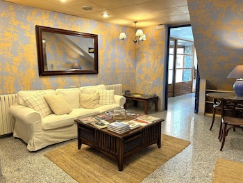 La Posada D'aneu By Rural D'aneu,Raj Nagar,3 star