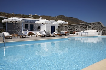 aghios artemios traditional houses