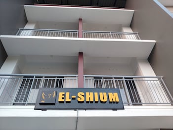 Elshium Homes,,2 star