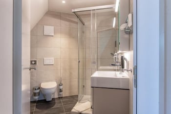 trip inn bermuda zurich hotel