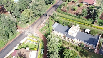 maya suites nyeri