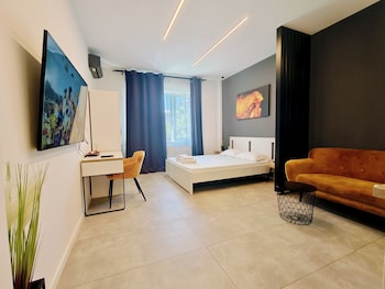 old town apartments bratianu pumo properties
