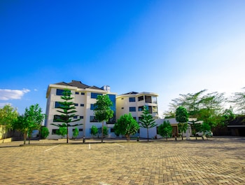 Olive Lake Elementaita Lodge,,5 star