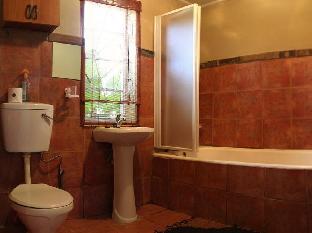 Emahlathini Guest Farm,In A Rural Location,3 star