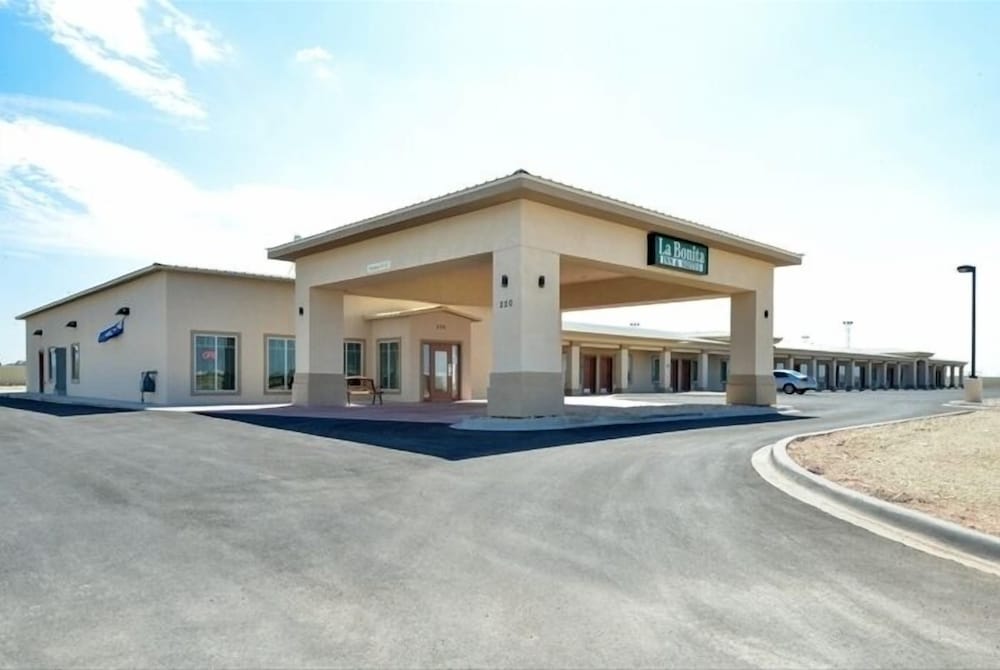 La Bonita Inn & Suites,Fort Stockton>>Crane,2.5 star