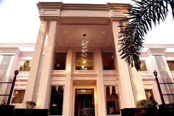 The Shark Inn Residency,,2 star