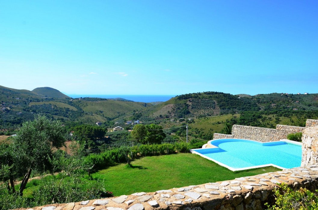 Villa Degli Ulivi,Ladispoli>>Itri,3 star