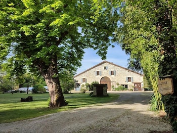 La Grange Du Moulin De Tauran,,3 star
