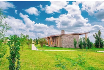 Inchorroi Cottages,,2 star