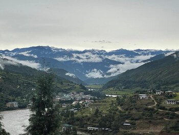 The Zen Punakha,,3 star